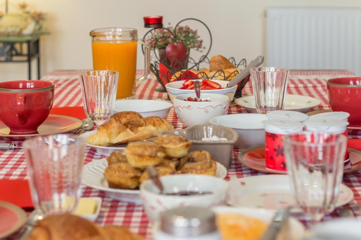 Bed and Breakfast Logis De L'Orme La Rochepot Exterior foto